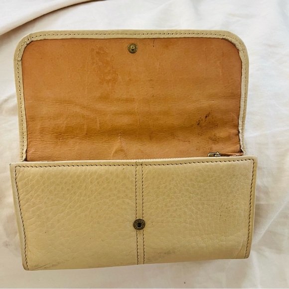 Vintage Coach Wallet - Picture 3 of 6